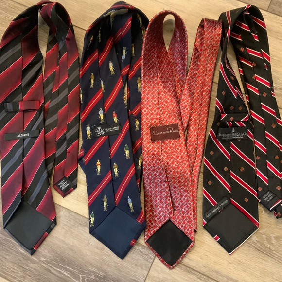 Set of four men’s ties. - Picture 4 of 4